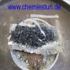 Bild: Magnesiumbrand mit Wasser löschen