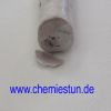 Bild: Reaktion von Lithium und Natrium mit Wasser