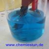 Bild: Verkupfern eines Metallgegenstandes